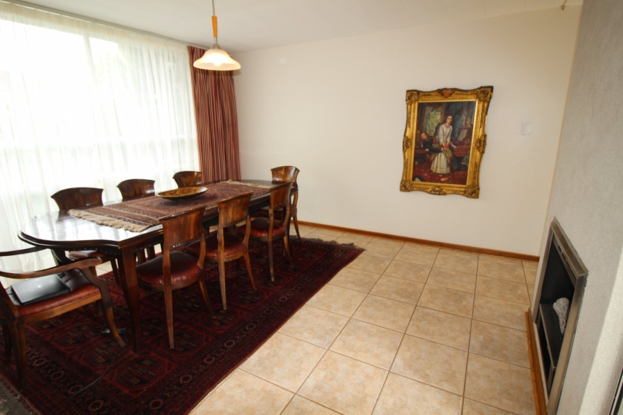 4 Bedroom Property for Sale in Heuwelsig Free State